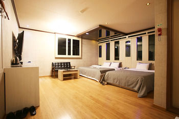 OST Hotel 2*
