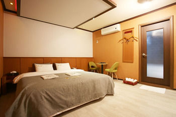 OST Hotel 2*