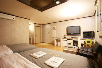 OST Hotel 2*