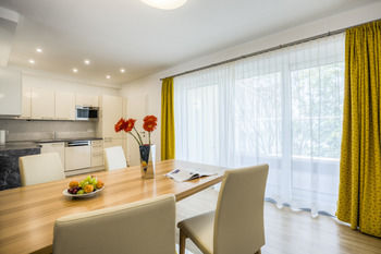 Vienna Grand Apartments CITY 0*