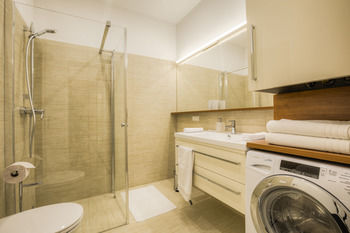 Vienna Grand Apartments CITY 0*