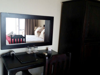 The Tides Inn 4*