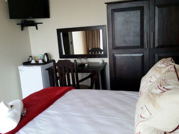 The Tides Inn 4*