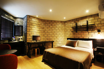 17th Hotel 0*