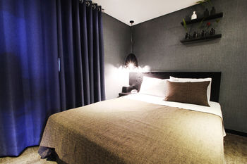 17th Hotel 0*
