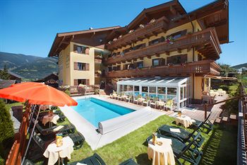 Hotel Sonnblick 4*
