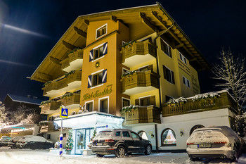 Hotel Sonnblick 4*