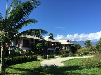 Pai Loess Resort 2*