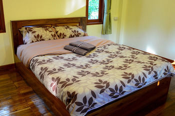 Pai Loess Resort 2*