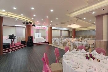 Forum Suite Hotel 0*