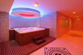 Forum Suite Hotel 0*