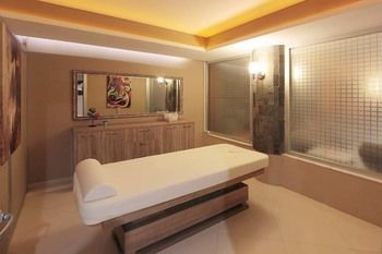 Forum Suite Hotel 0*