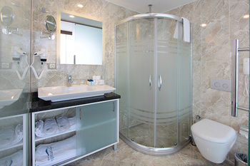 Forum Suite Hotel 0*