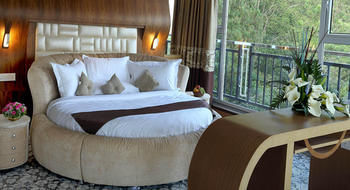 Parakkat Nature Resorts 5*