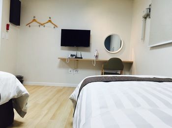 Restia Hotel Suwon Station 3*
