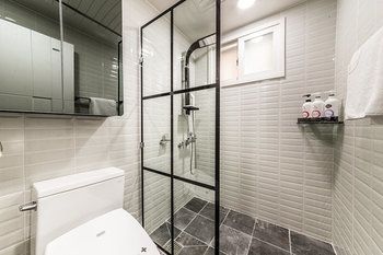 Restia Hotel Suwon Station 3*