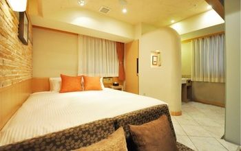 Nest Hotel Olt Kawasaki Station 3*