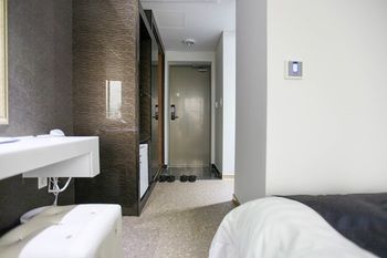 Eins Hotel 3*
