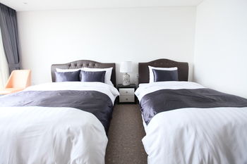 Eins Hotel 3*