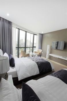 Eins Hotel 3*