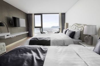 Eins Hotel 3*