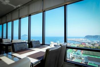 Eins Hotel 3*
