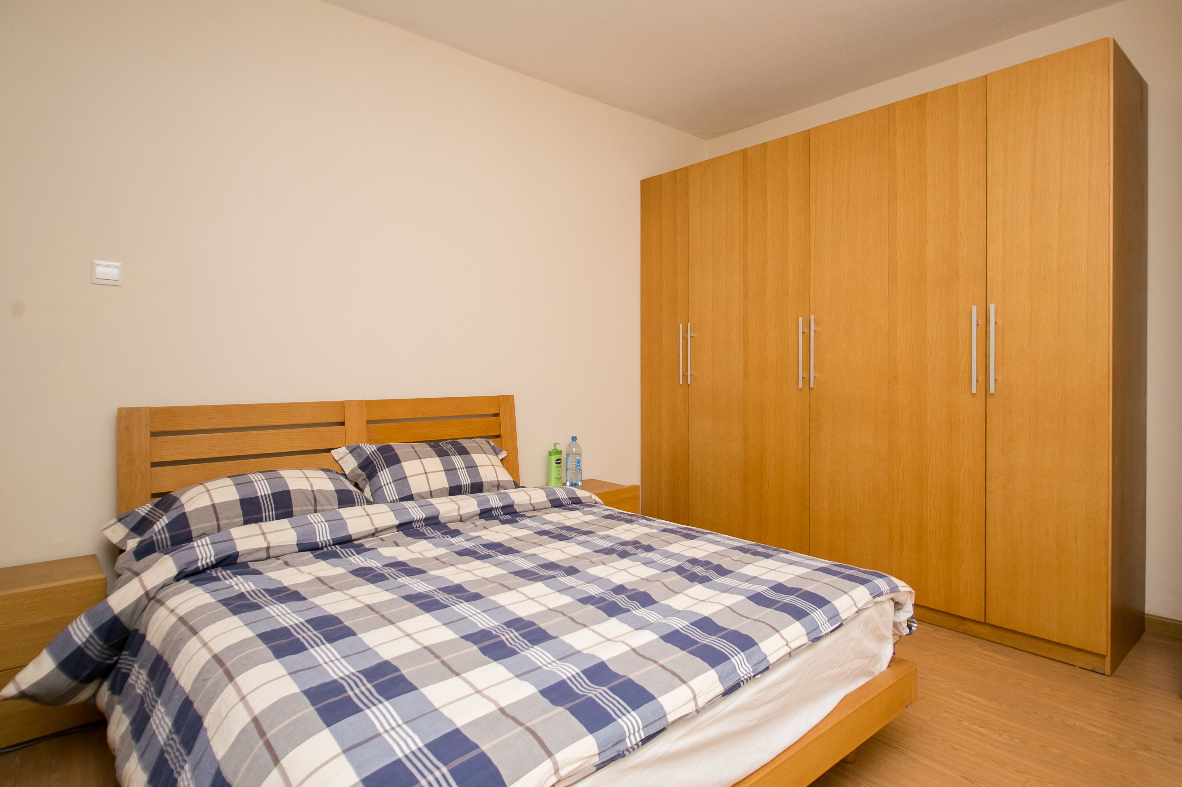 Kates Apartments 3*