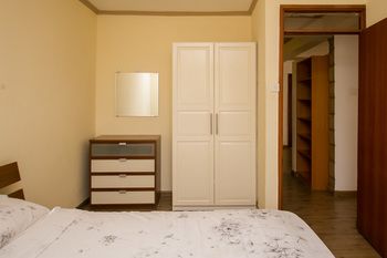 Kates Apartments 3*