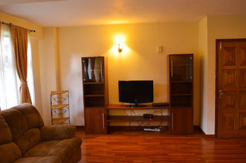 Kates Apartments 3*