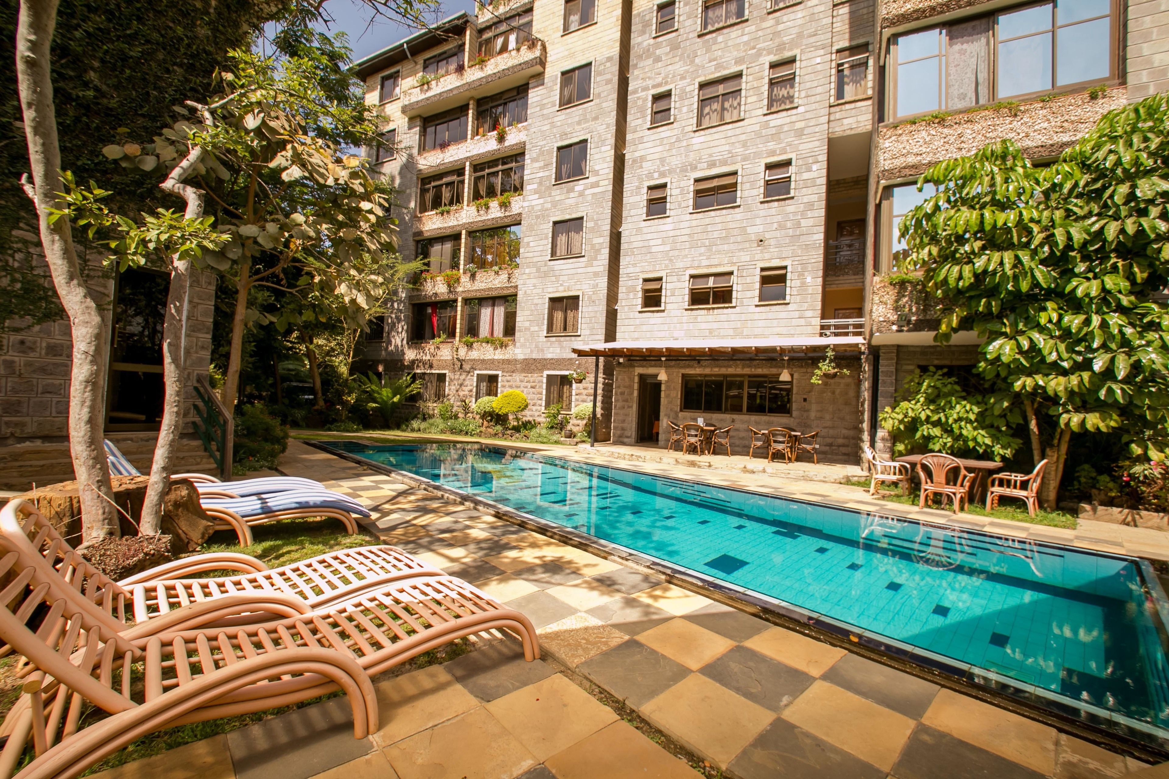 Kates Apartments 3*