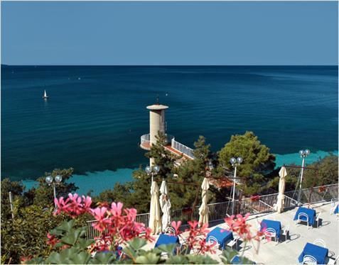 Hotel Riviera & Maximilians 4*