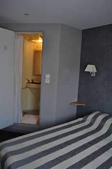 Fasthotel Avignon Nord 2*