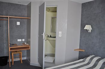 Fasthotel Avignon Nord 2*