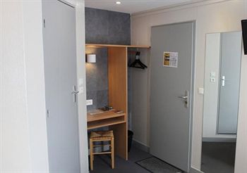 Fasthotel Avignon Nord 2*