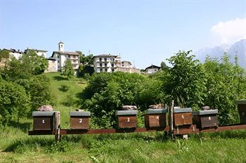 Hotel Ristorante Sassi Rossi 3*