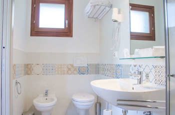 Villaggio Albergo Le Macerine 3*