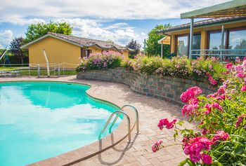 Villaggio Albergo Le Macerine 3*