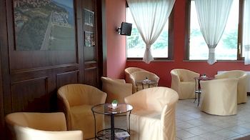 Villaggio Albergo Le Macerine 3*