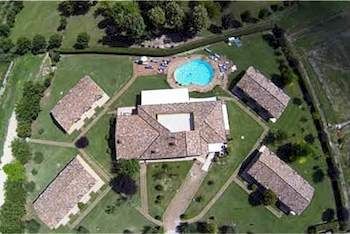 Villaggio Albergo Le Macerine 3*