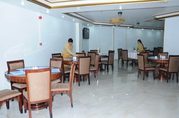 Continental Suite Farwaniya 3*