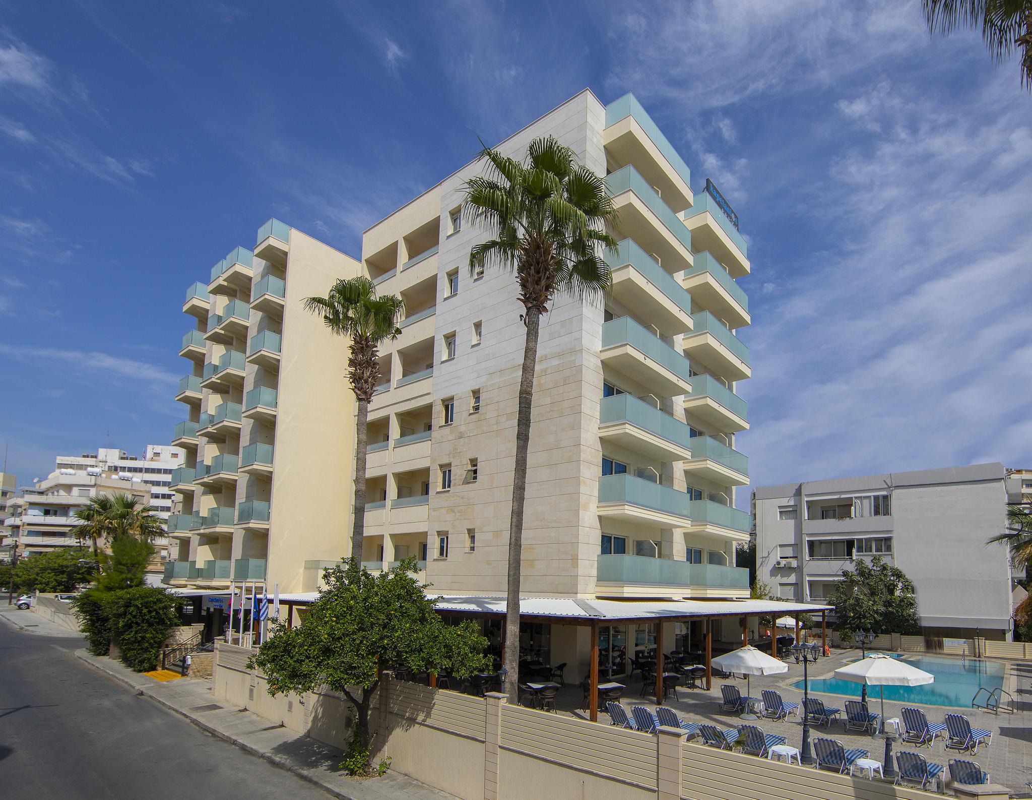 Kapetanios Limassol Hotel 3*