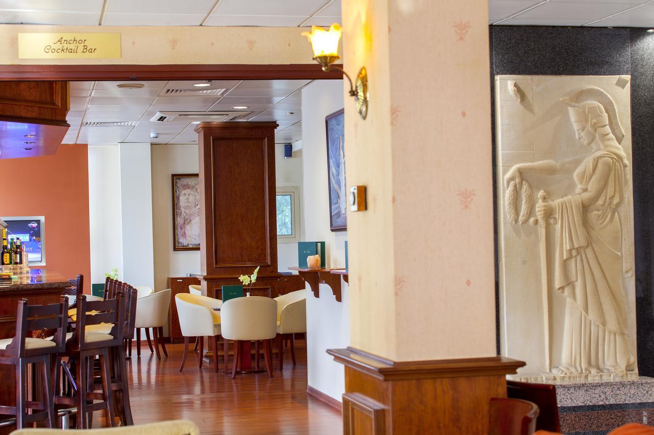 Kapetanios Limassol Hotel 3*