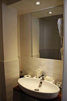 Primavera Mini Hotel 3*
