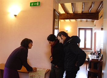Primavera Mini Hotel 3*