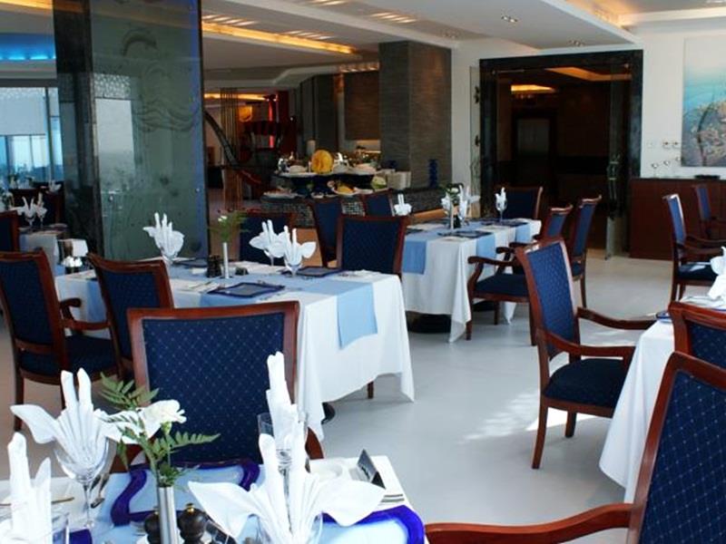 Costa Del Sol Hotel-Managed by Arabian Link International 4*