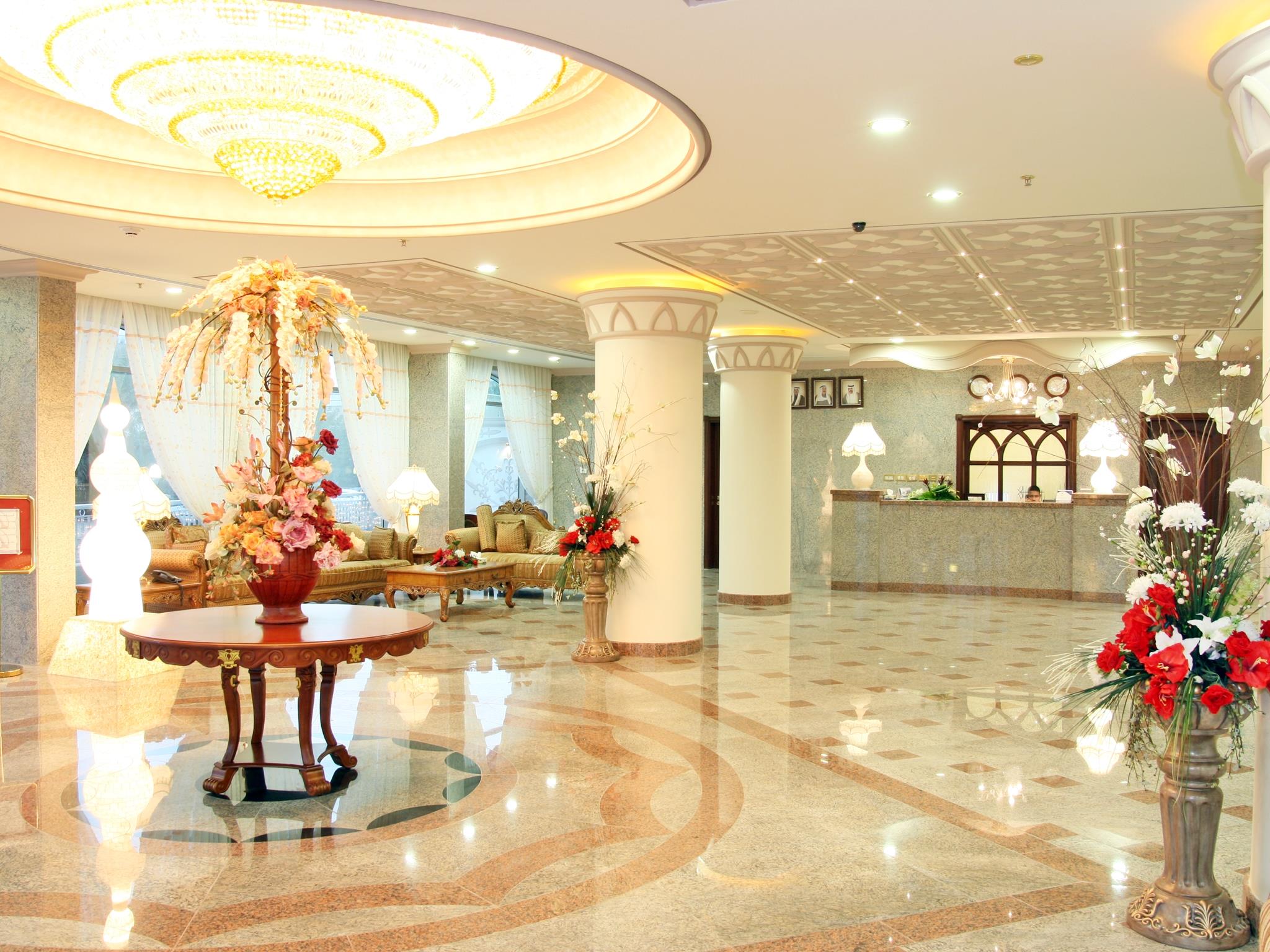 Sara Plaza Hotel 4*