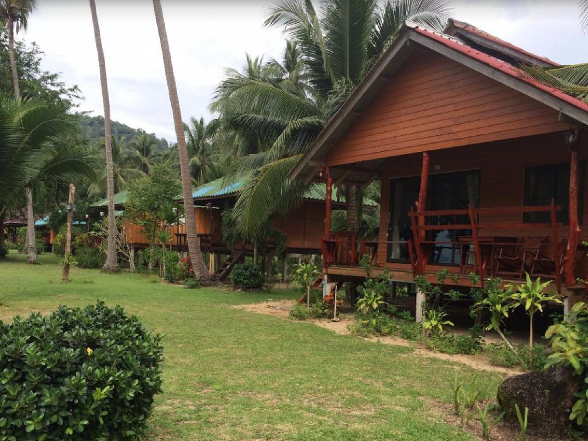 Libong Beach Resort 2*