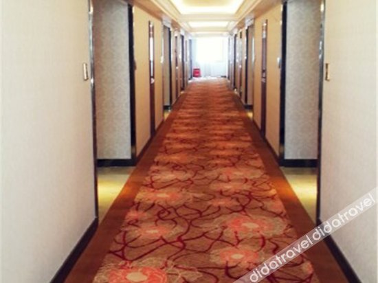 City Comfort Inn (Dali Railway Station) 3*