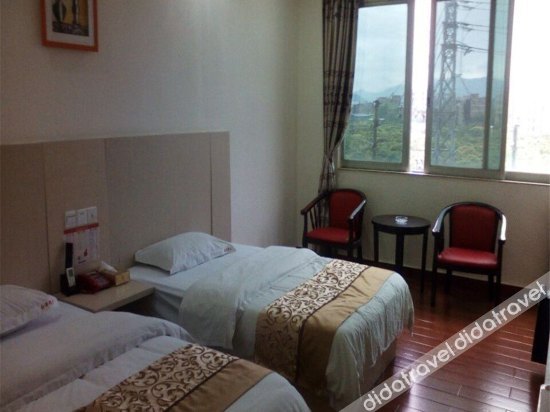 Guangzhou Jintan Fashion Hotel (Zhongluotan Subway Station) 2*