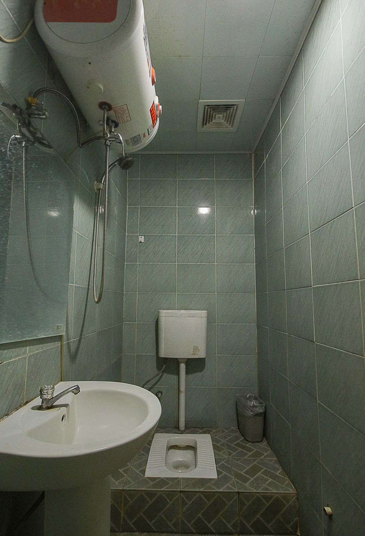 Sunshine Express Hotel(Haikou international trade store) 2*